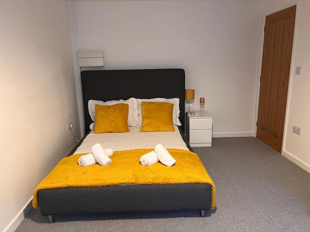 Superb Modern Flat In Northampton, Parking &Ev Apartment Luaran gambar