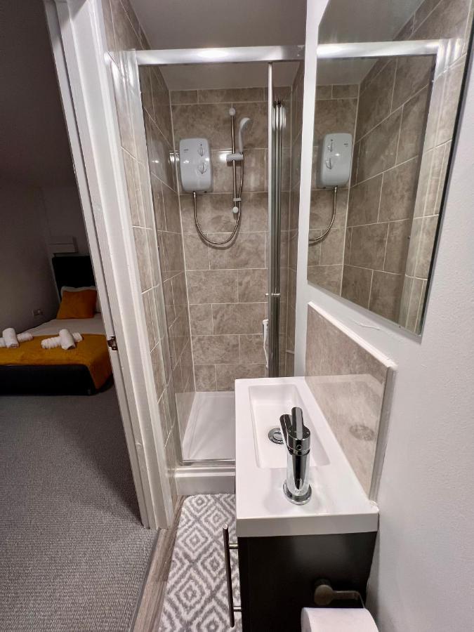 Superb Modern Flat In Northampton, Parking &Ev Apartment Luaran gambar